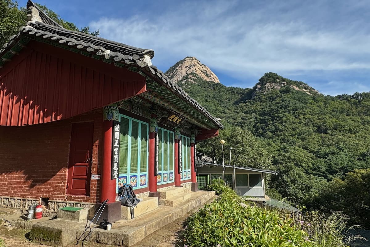 Temple on Bukhansan hiking route, Seoul, Korea