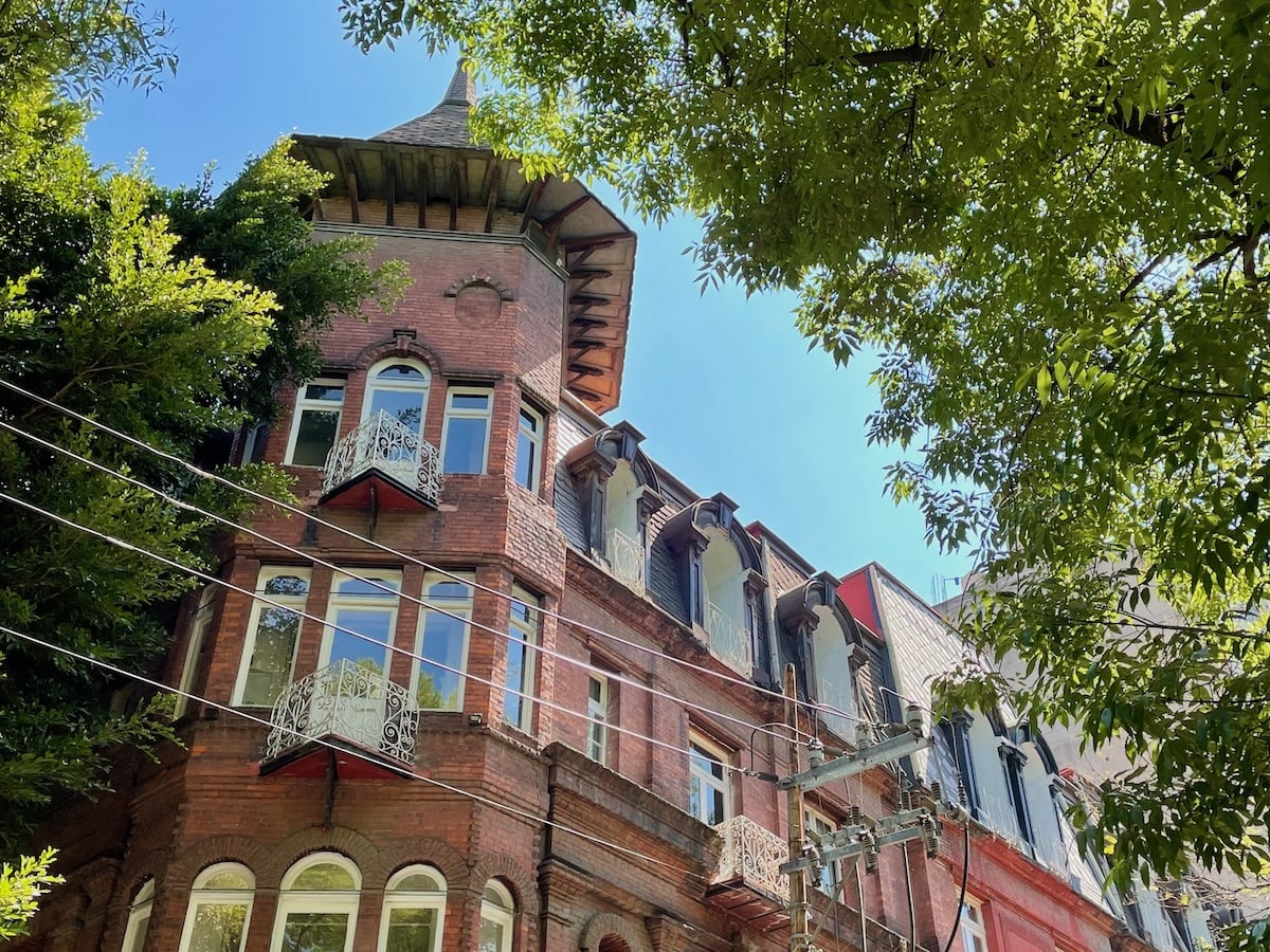 The Witch's Hat House in Roma, Mexico City